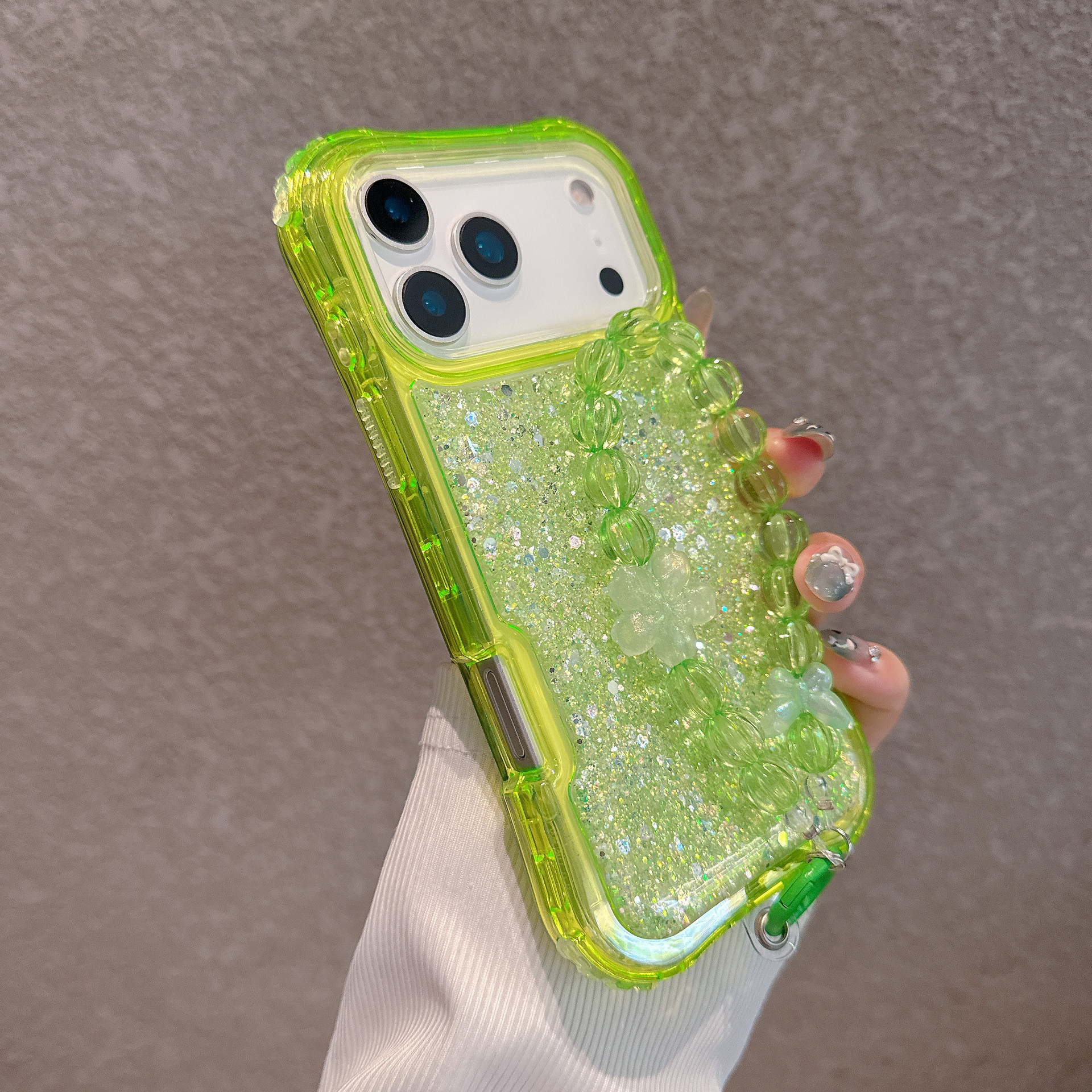 South American-style Slimming Phone Case With 3-in-1 Glitter Epoxy Drop-proof Design And A Matching Bracelet - Image 2