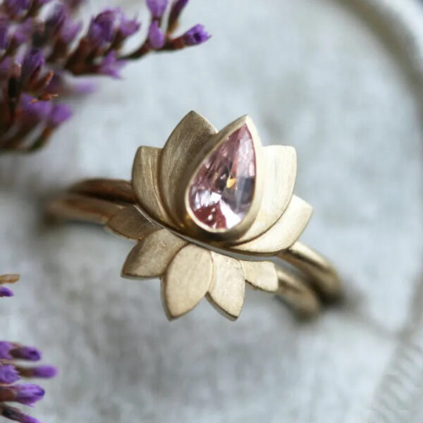 Retro Creative Design Niche Lotus Flower Ring - Image 10