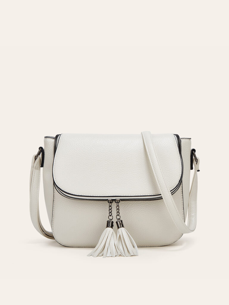 European And American-style Fashionable Flip-top Saddle Bag With Tassels