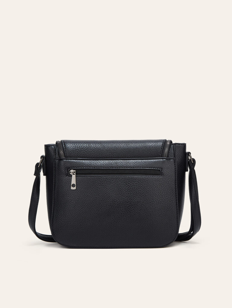 European And American-style Fashionable Flip-top Saddle Bag With Tassels