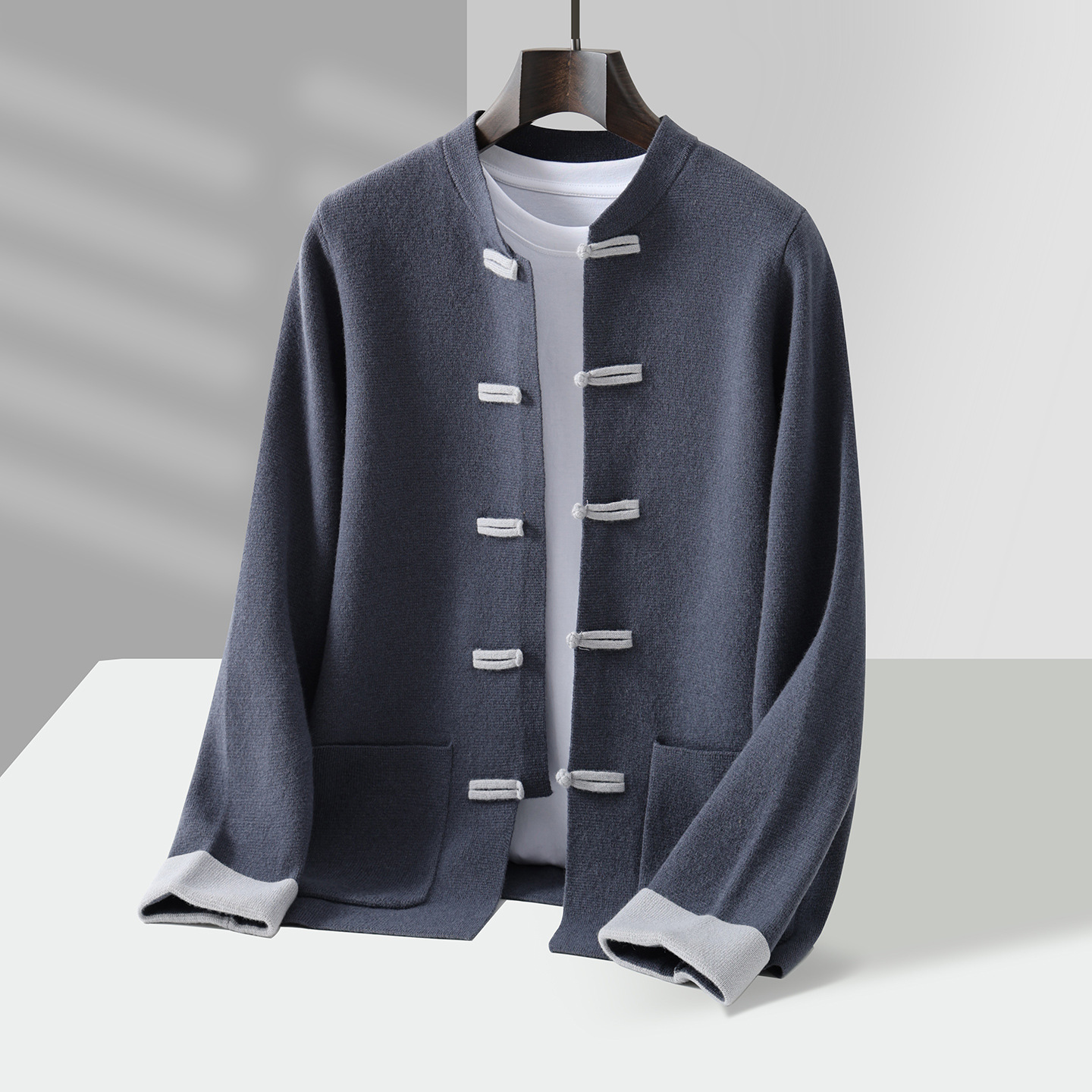 Chinese-style Tang Suit Mens Retro Casual Long-sleeve Jacket - Image 32