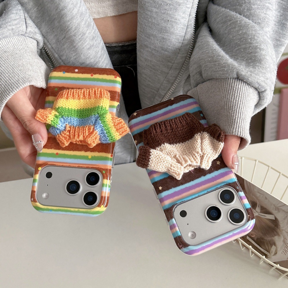Striped 3D Sweater Phone Case For 14 Pro - Image 3