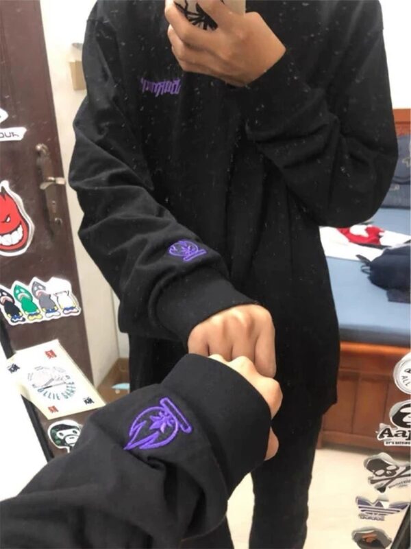 Mainstream Street-style Long-sleeve Base-layer Hoodie - Image 8