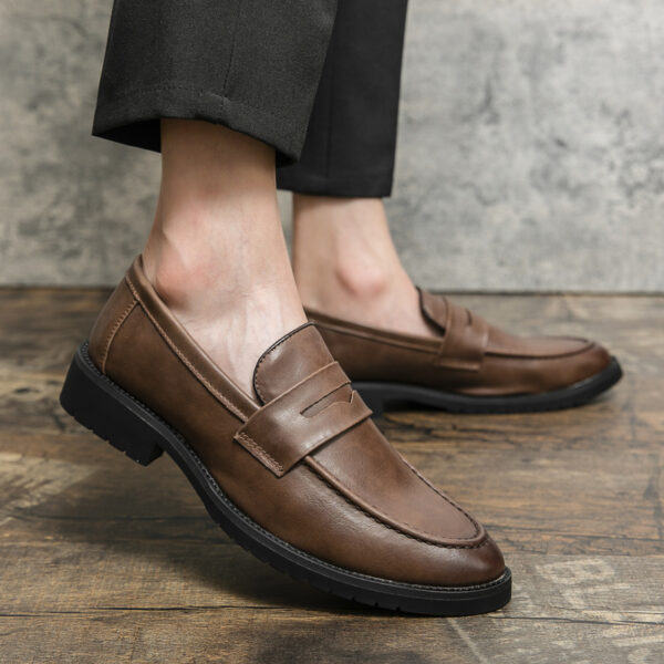 Retro Slip-on Round-toe British Loafers - Image 1