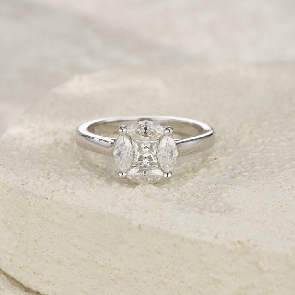 Engraved With Top-quality Moissanite, This Luxurious And Fashionable Minimalist Jewelry Set Features Exquisite Silver Accessories For Ladies. Made Of S925 Silver With Electroplated Platinum.