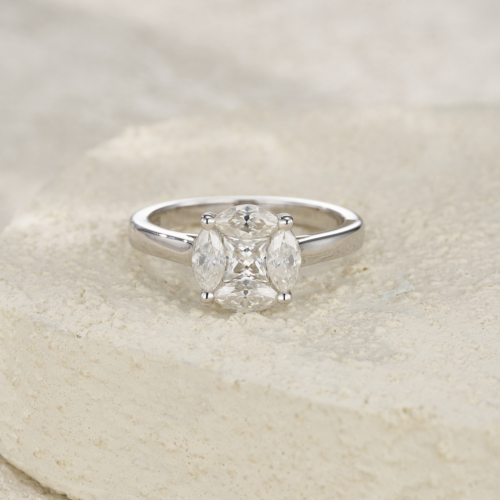 Engraved With Top-quality Moissanite, This Luxurious And Fashionable Minimalist Jewelry Set Features Exquisite Silver Accessories For Ladies. Made Of S925 Silver With Electroplated Platinum. - Image 3