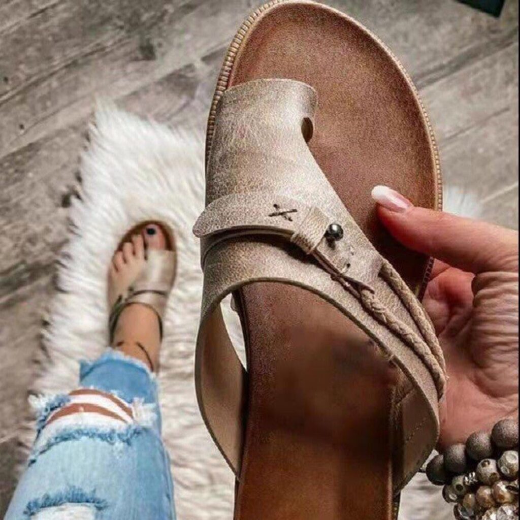 Women's Closed-Toe Slippers Comfortable All-Match Thick-Soled Sandals