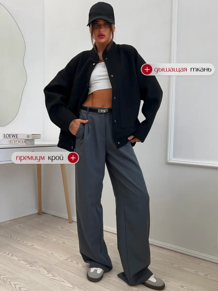 Versatile Pocketed Loose-Fit Bomber Jacket Coats