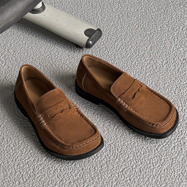 New Vintage Old Coin-style Loafers For Men - Image 4