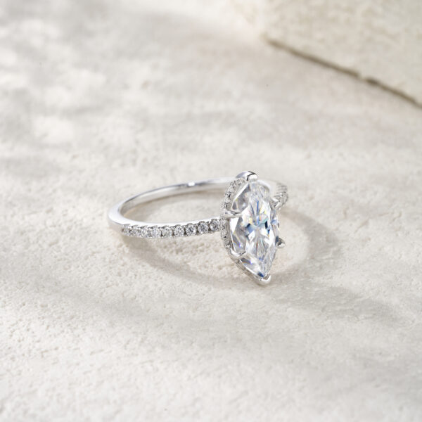 Engraved With Top-quality Moissanite, This Luxurious And Fashionable Minimalist Jewelry Set Features Exquisite Silver Accessories For Ladies. Made Of S925 Silver With Electroplated Platinum. - Image 6