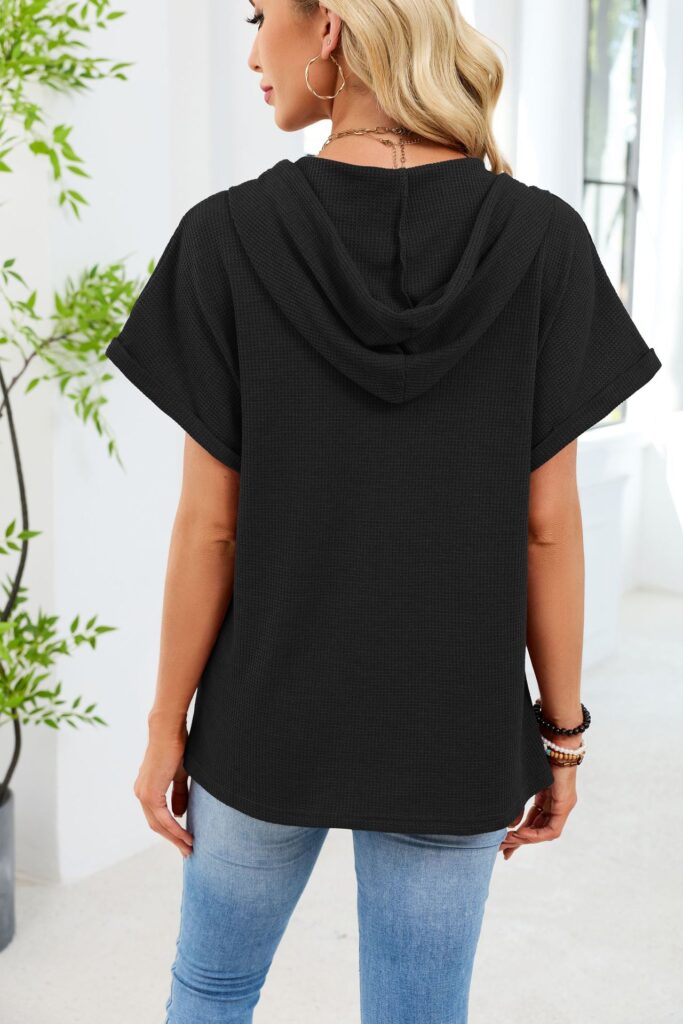 Womens Waffle-Weave Hooded Drawstring Short-Sleeve Top With Buttons