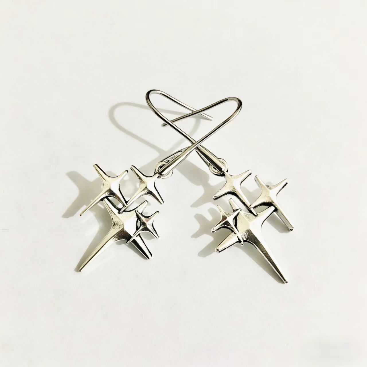 Unique Irregular Silver Copper Womens Instagram-Style High-End Earrings - Image 5