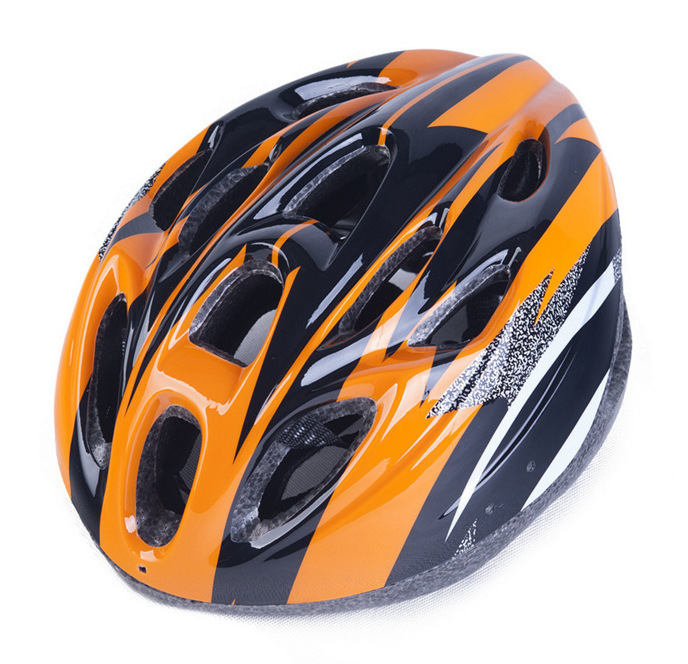 Bicycle riding helmet - Image 9