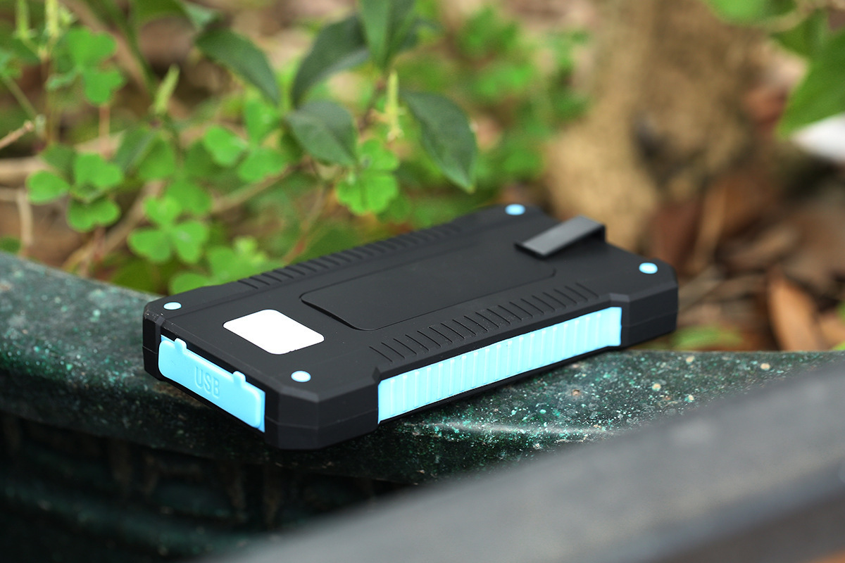 Universal Ultra-thin Mobile Phone Solar Charger Camping Lights - Image 22