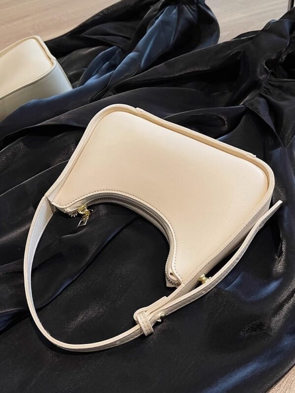 Versatile Handheld White Shoulder Bag - Image 9