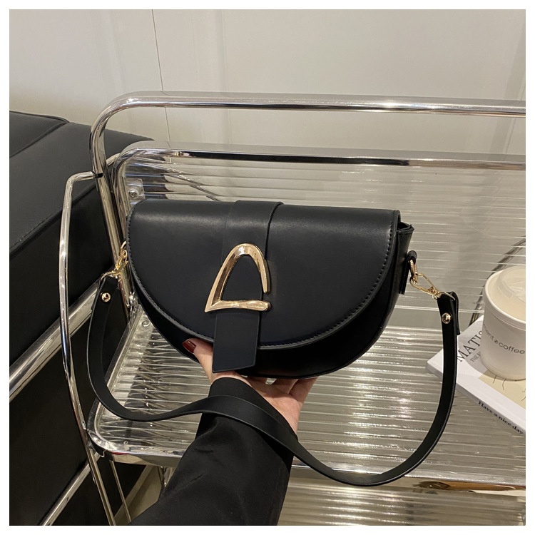 High-end, Fashionable Single-shoulder Bag Niche Saddle Bag