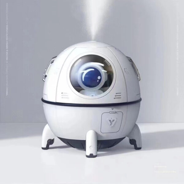 USB Astronaut Humidifier Ornaments Moisturizing Household Home Decor - Image 20