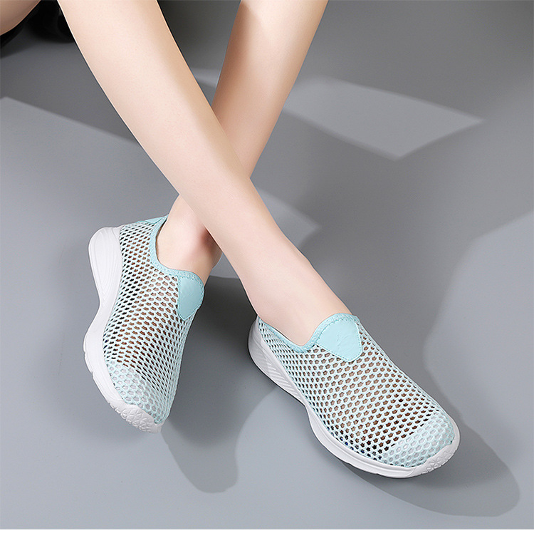Summer Breathable Mesh Senior Walking Shoes