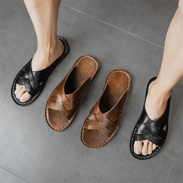 Men's Breathable Casual All-Match Beach Shoes - Image 1