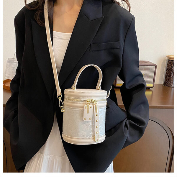 Versatile Handheld Shoulder Crossbody Bag - Image 11