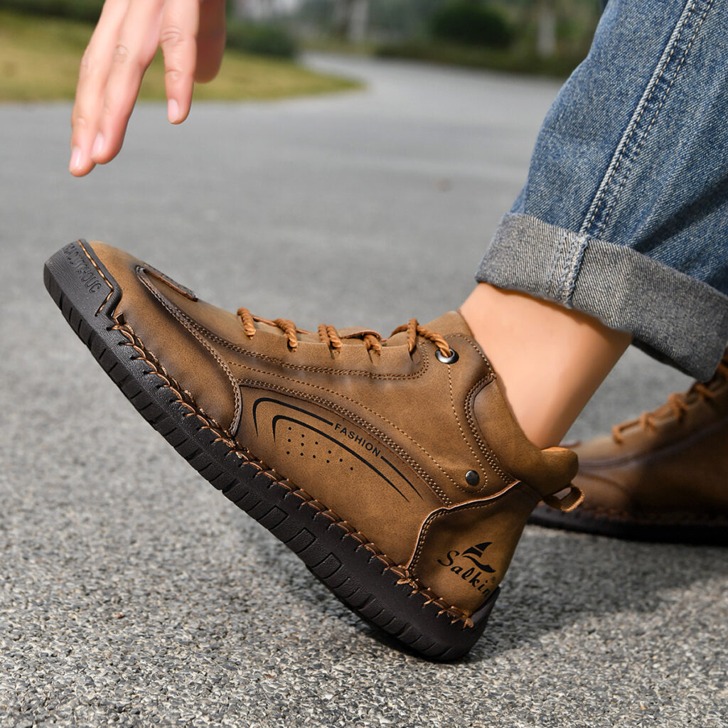 Plus-size Mens Fashion With Hand-stitched Soles