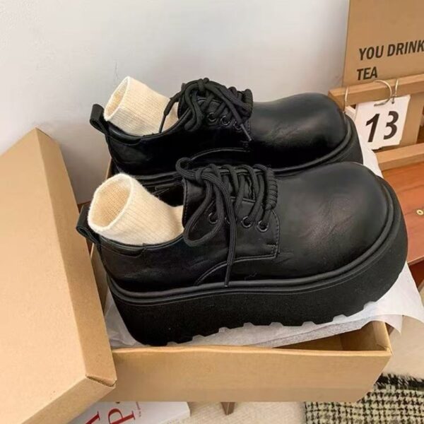Women's Thick-Soled Retro British-Style Lace-Up Casual Shoes