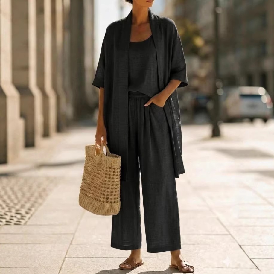 Resort-style Cozy And Casual Three-piece Set - Image 7