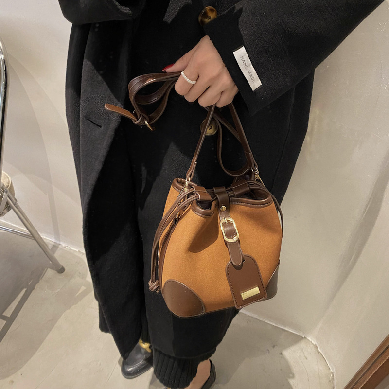 New Trendy Bucket PU Leather Handbag For Women Luxury Messenger Shoulder Bag Hot Sale - Image 2