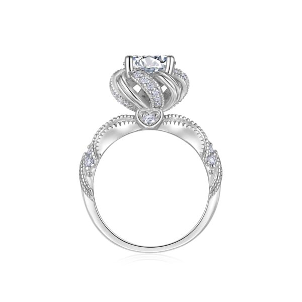 2-carat Luxury Fashion Minimalist Trend Jewelry Silver Ring Set With Top-quality Moissanite, Made Of S925 Silver With Electroplated Platinum. - Image 2