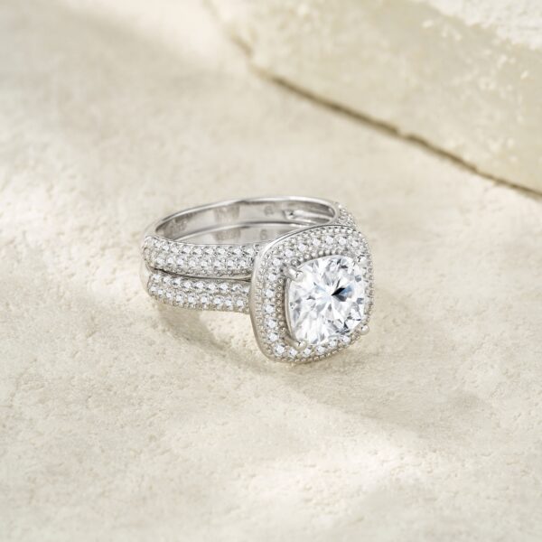 Engraved With Top-quality Moissanite, This Luxurious And Fashionable Minimalist Jewelry Set Features Exquisite Silver Accessories For Ladies. Made Of S925 Silver With Electroplated Platinum. - Image 6