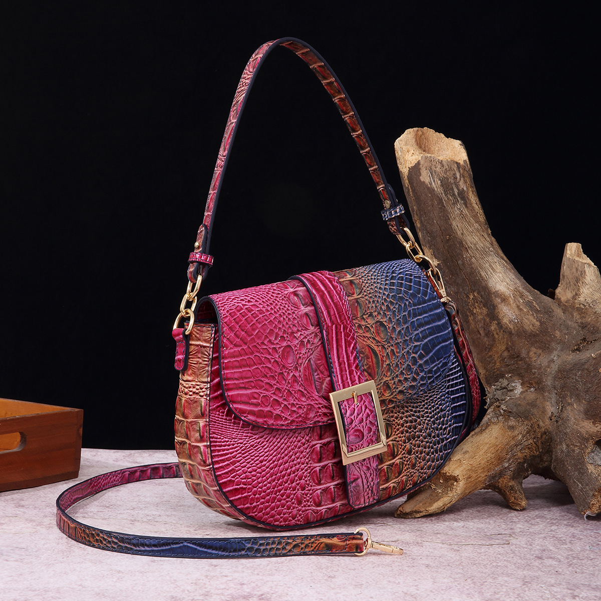 Handheld armpit crossbody baguette women's bag - Image 1