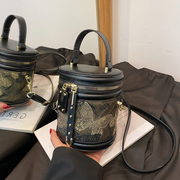 Versatile Handheld Shoulder Crossbody Bag - Image 7