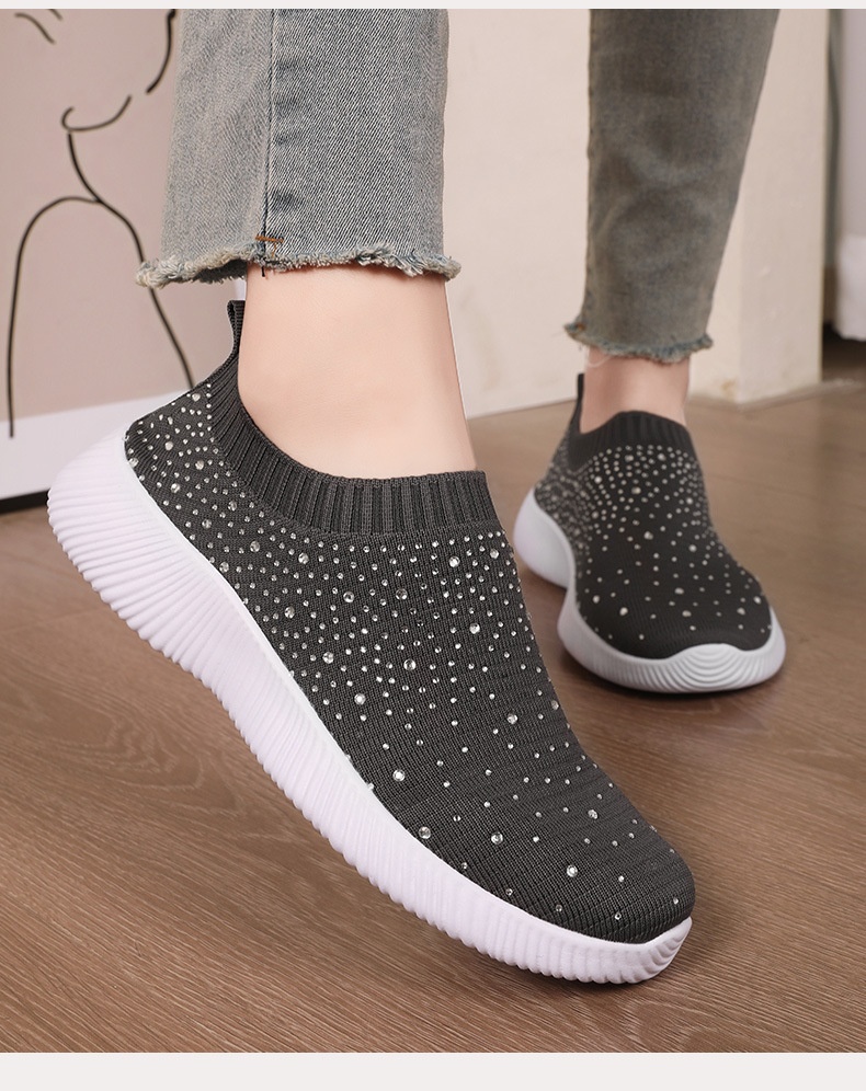 Plus-size Lightweight MD-soled Flyknit Stretchy Casual Shoes