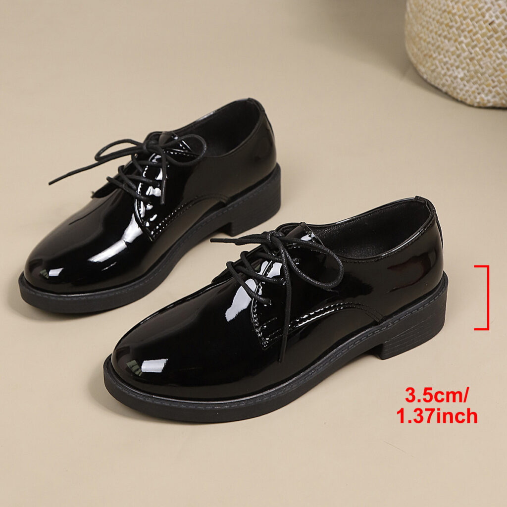 Women's Fashionable Retro Plus-Size Lace-Up Flat Shoes