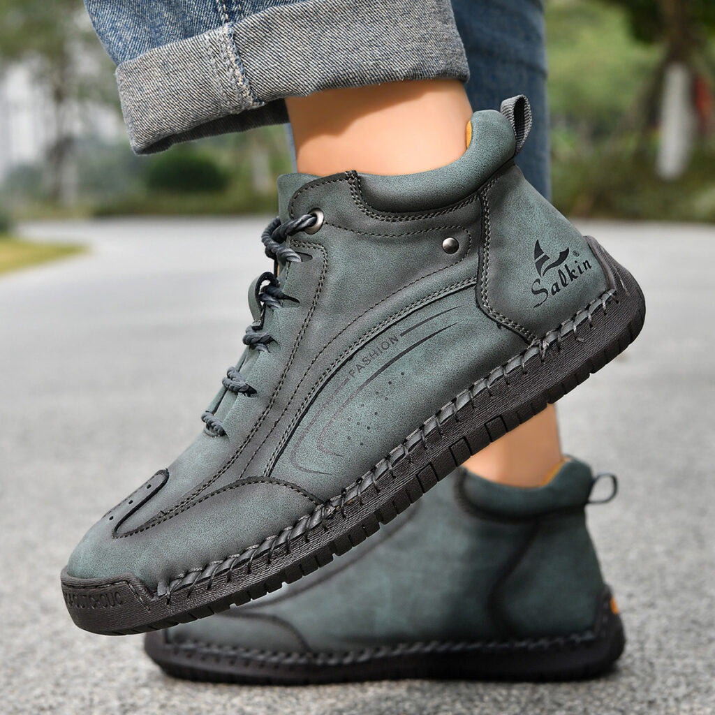 Plus-size Mens Fashion With Hand-stitched Soles