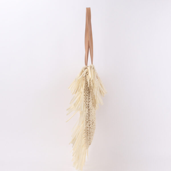 New Semi-circular Tassel Straw Shoulder Bag With Tassels And Paper Trim - Image 8