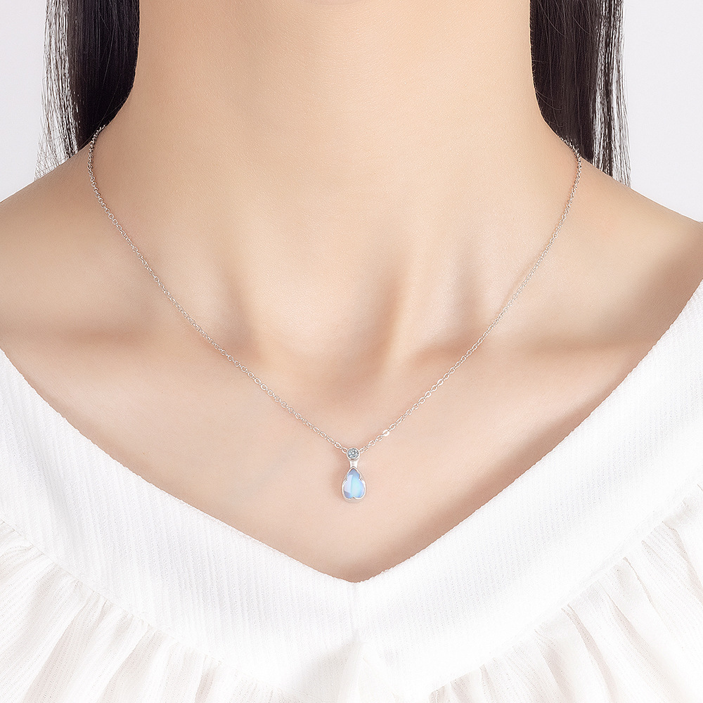 Simple And Stylish Teardrop-shaped Necklace For Women - Image 2
