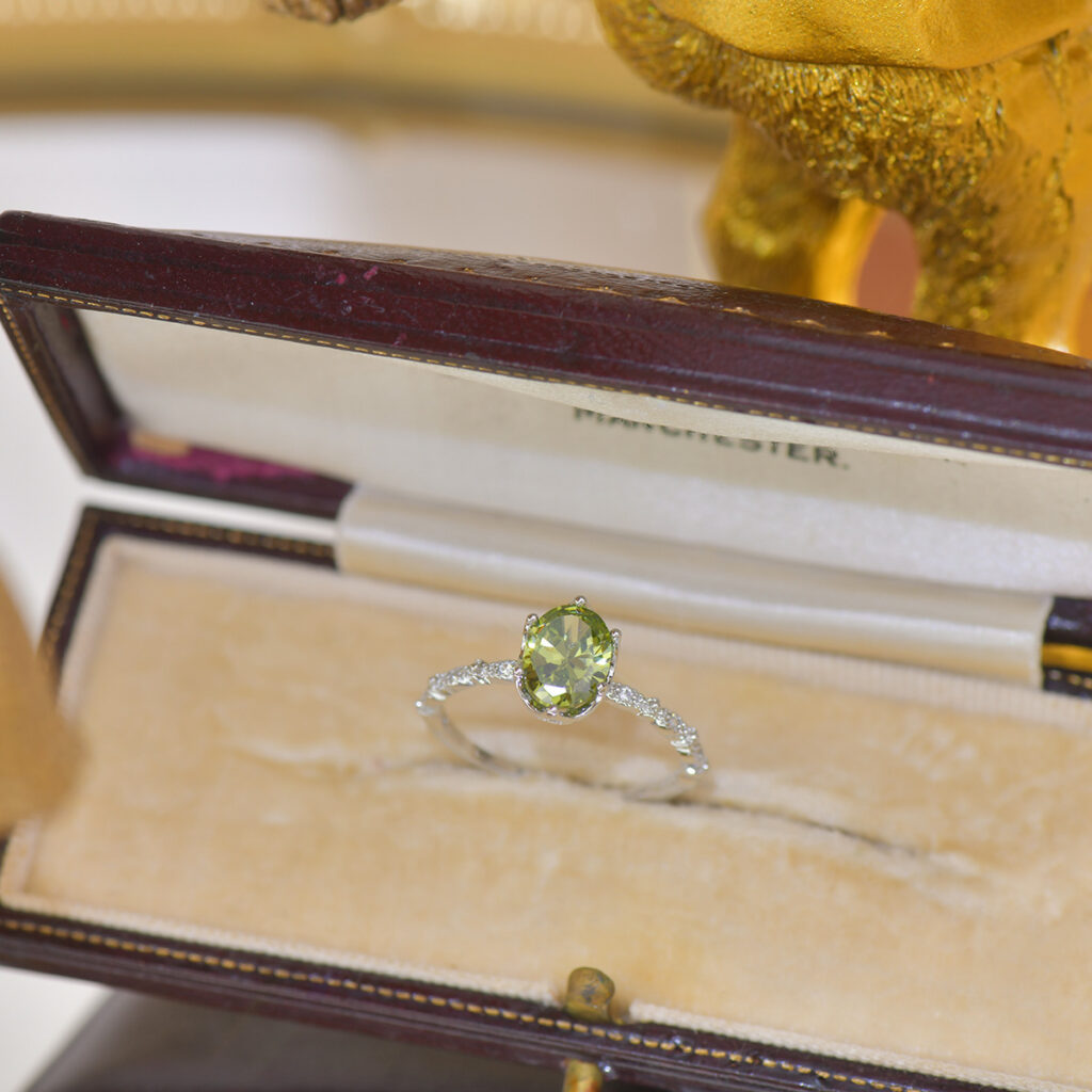 Purple Zircon Niche Versatile Opening Ring