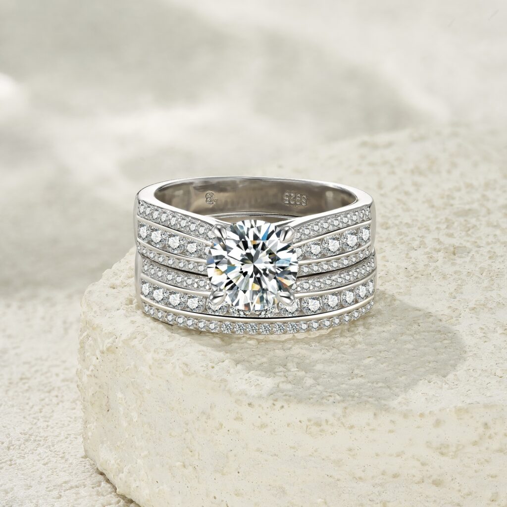 2-carat Luxury Fashion Minimalist Trend Jewelry Silver Ring Set With Top-quality Morganite, Made Of S925 Silver With Electroplated Platinum.