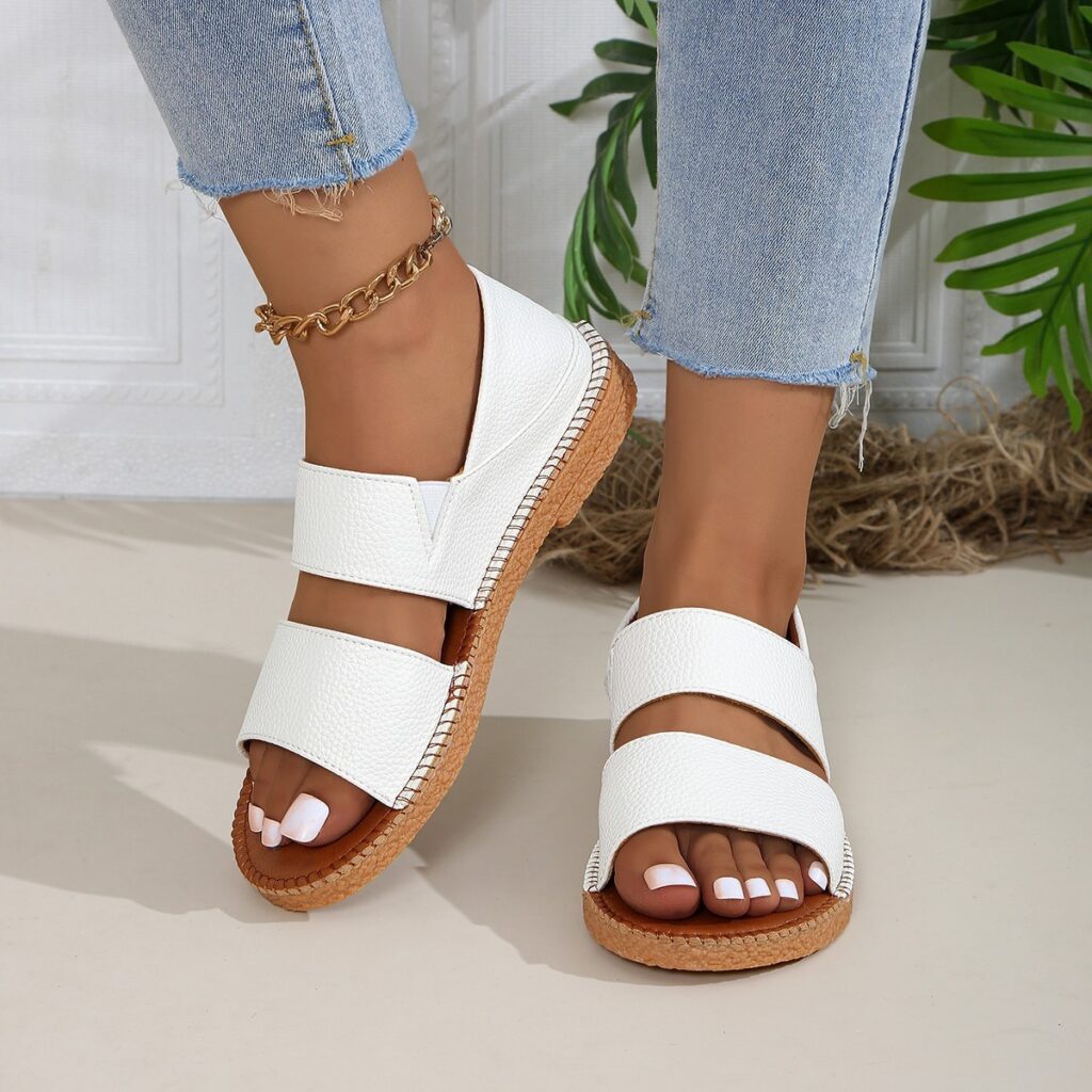 New Fairy-style Flat Soft Soled Sandals