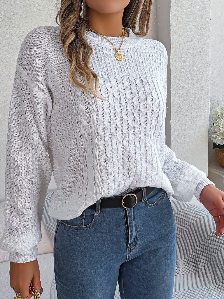 Women's Cable-Knit Lantern-Sleeve Pullover Sweater