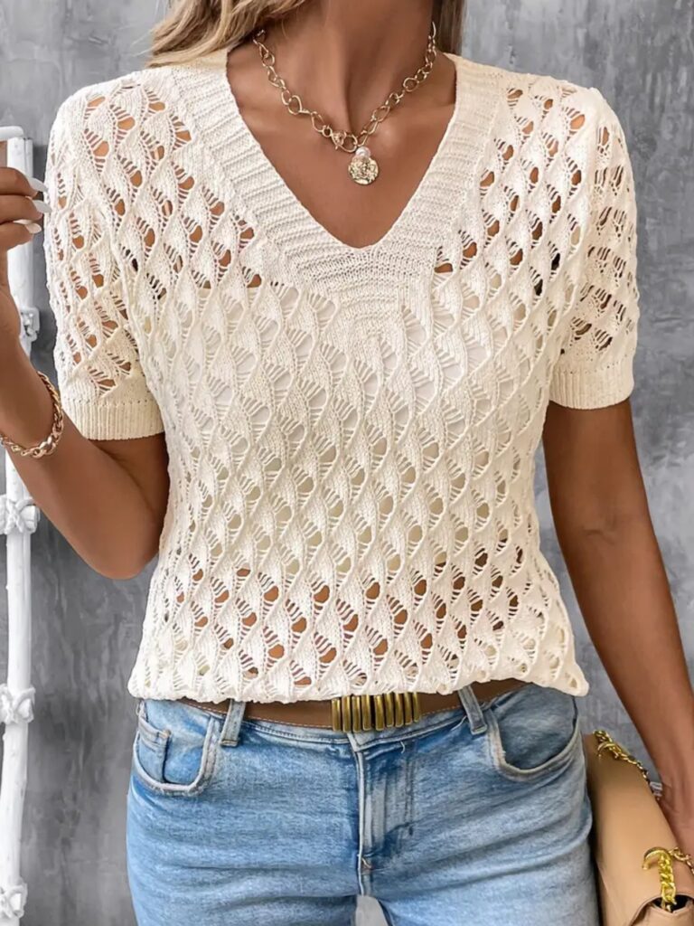Womens Fashionable Hollow-Out Plus-Size Short-Sleeve Knitted Top