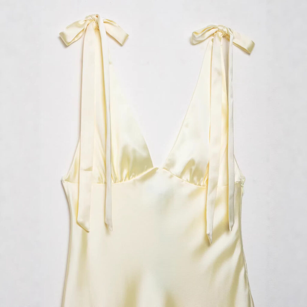Womens Bow-Decorated Satin-Feel Dress