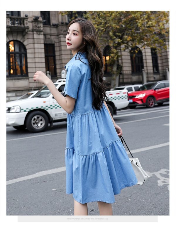 Single-breasted Pocketed Short-sleeve Denim Dress - Image 10