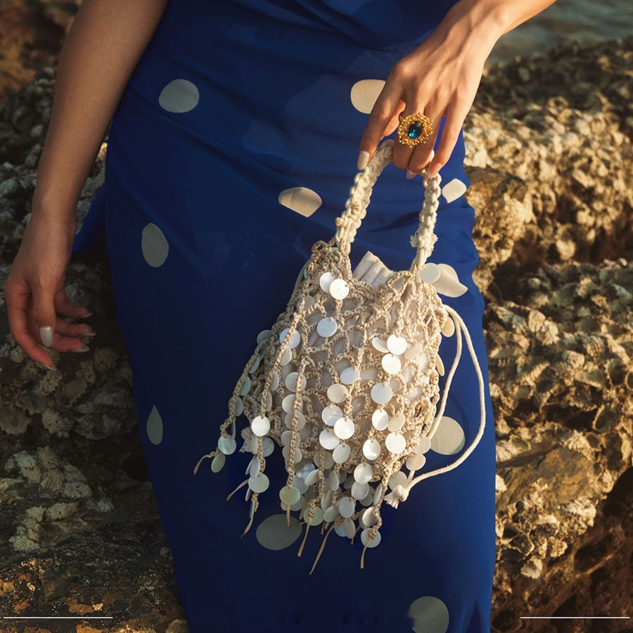 French-style Retro Sequined Woven Tassel Cotton-Linen Shell-shaped Hollow Elegant Clutch Bag - Image 1