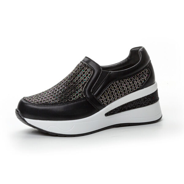 Breathable Lightweight Sneakers With Soft Soles - Image 14