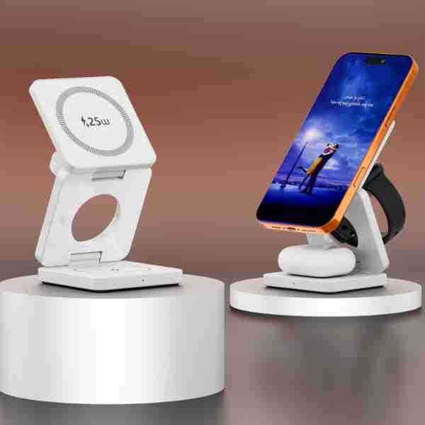3-in-1 Foldable Magnetic Wireless Charging Desktop Stand - Image 17