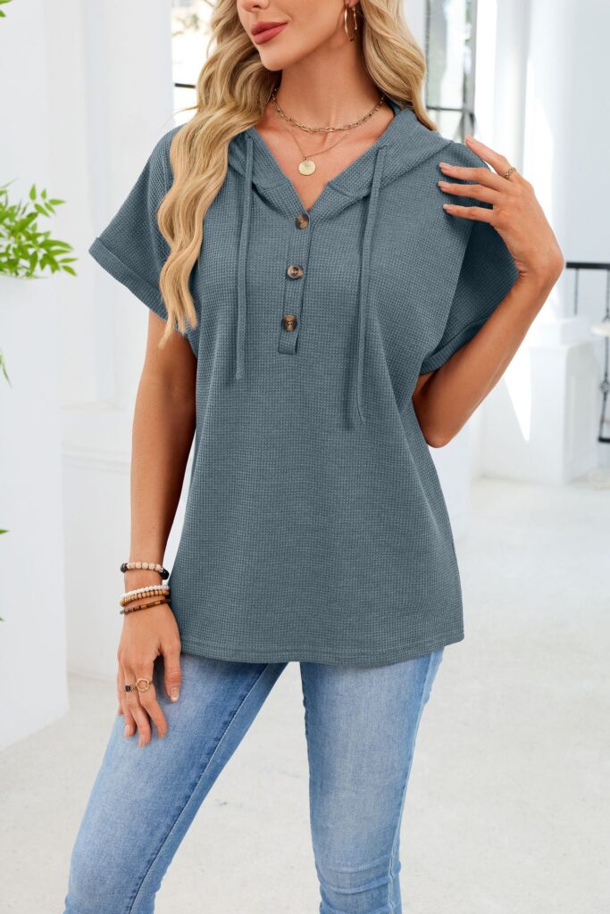 Womens Waffle-Weave Hooded Drawstring Short-Sleeve Top With Buttons