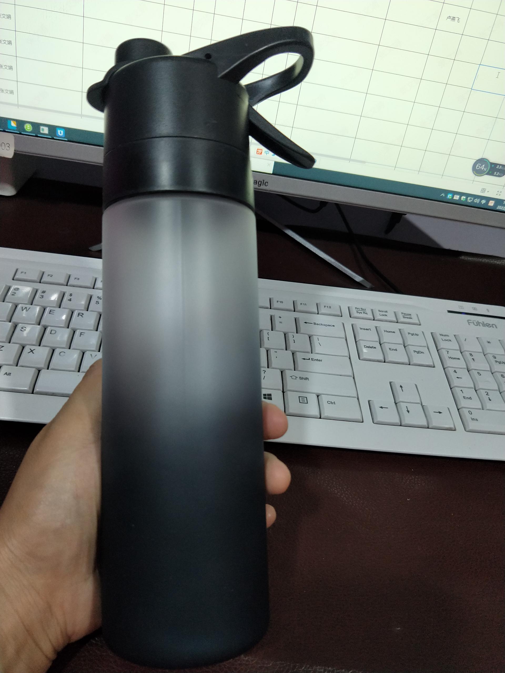 Spray Water Bottle For Girls Outdoor Sport Fitness Water Cup Large Capacity Spray Bottle Drinkware Travel Bottles Kitchen Gadgets - Image 18