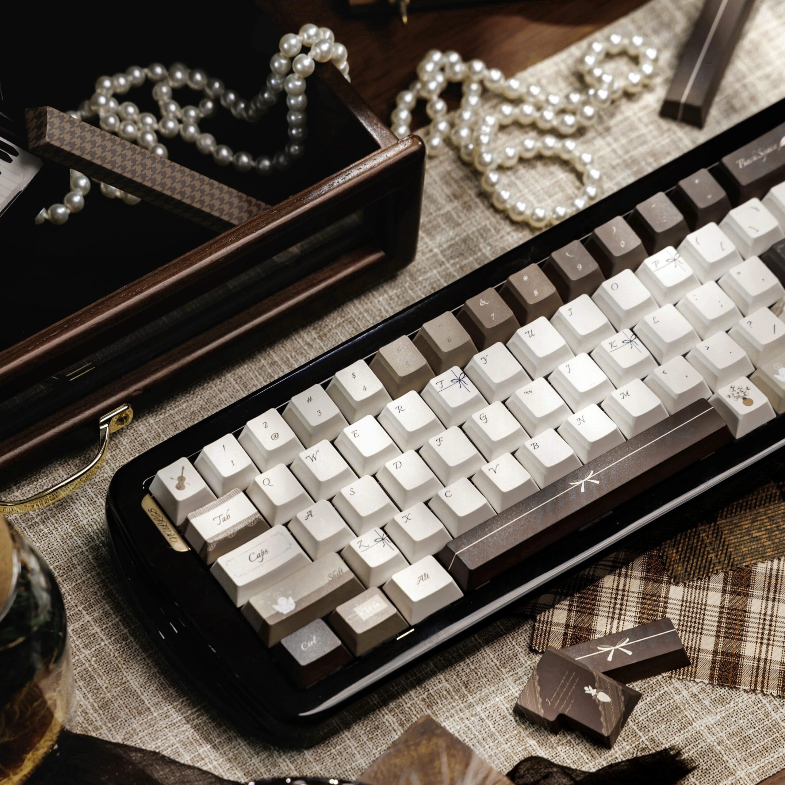 Wood-scented Perfume Keycaps For Mechanical Keyboards - Image 3